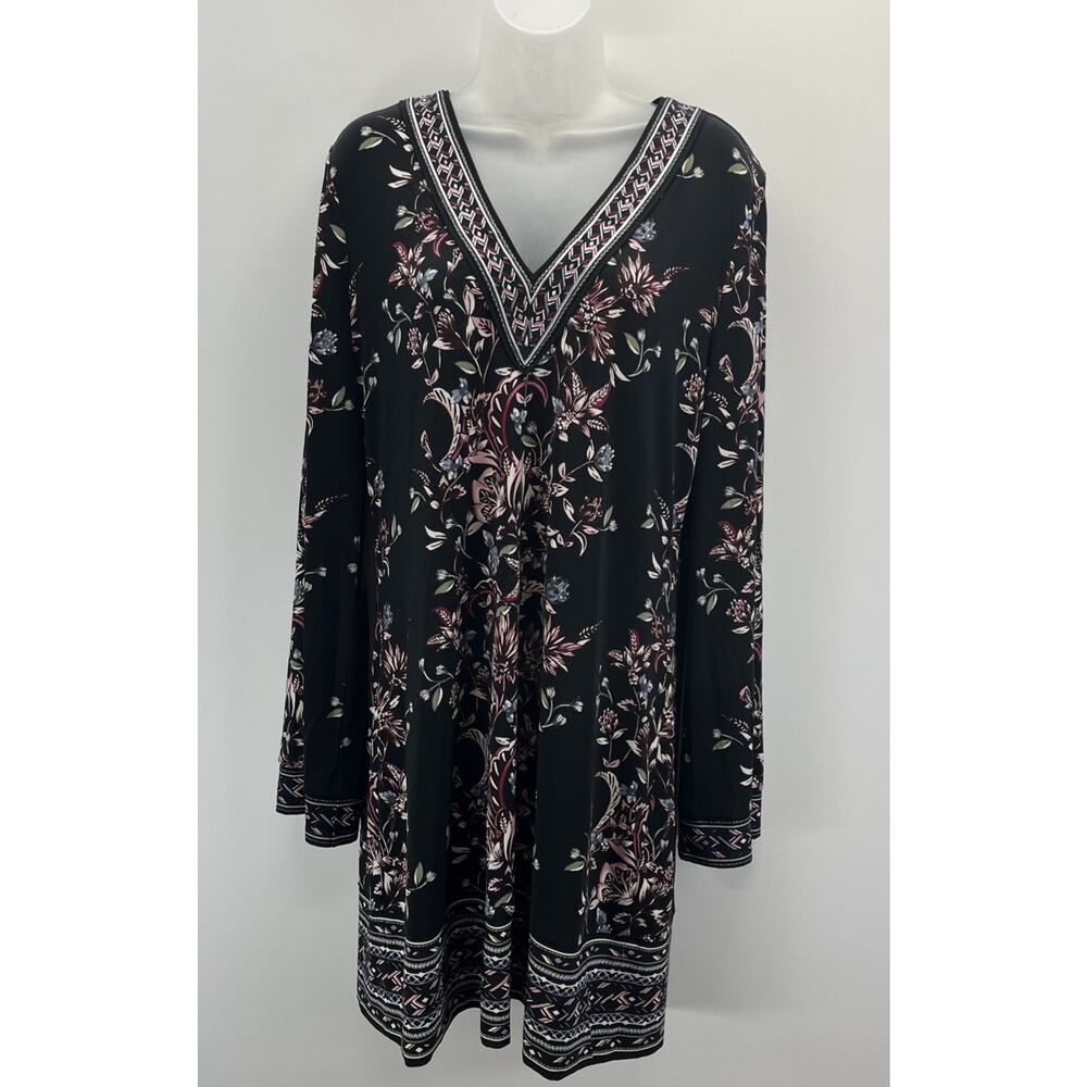 White House Black Market LS Floral Shift Dress L Embroidered V Neck Jersey Black